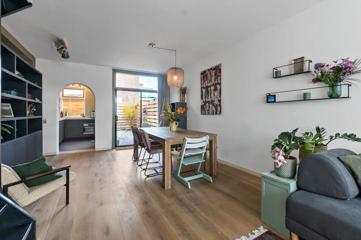 Foto 5 van Evertsenstraat 66