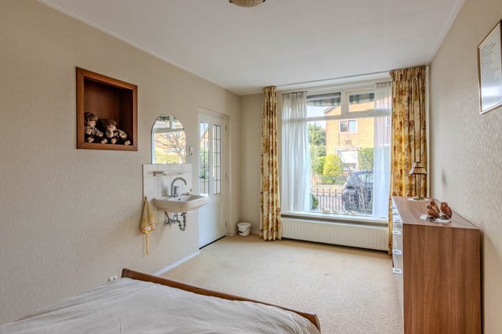 Foto 13 van Irenestraat 33