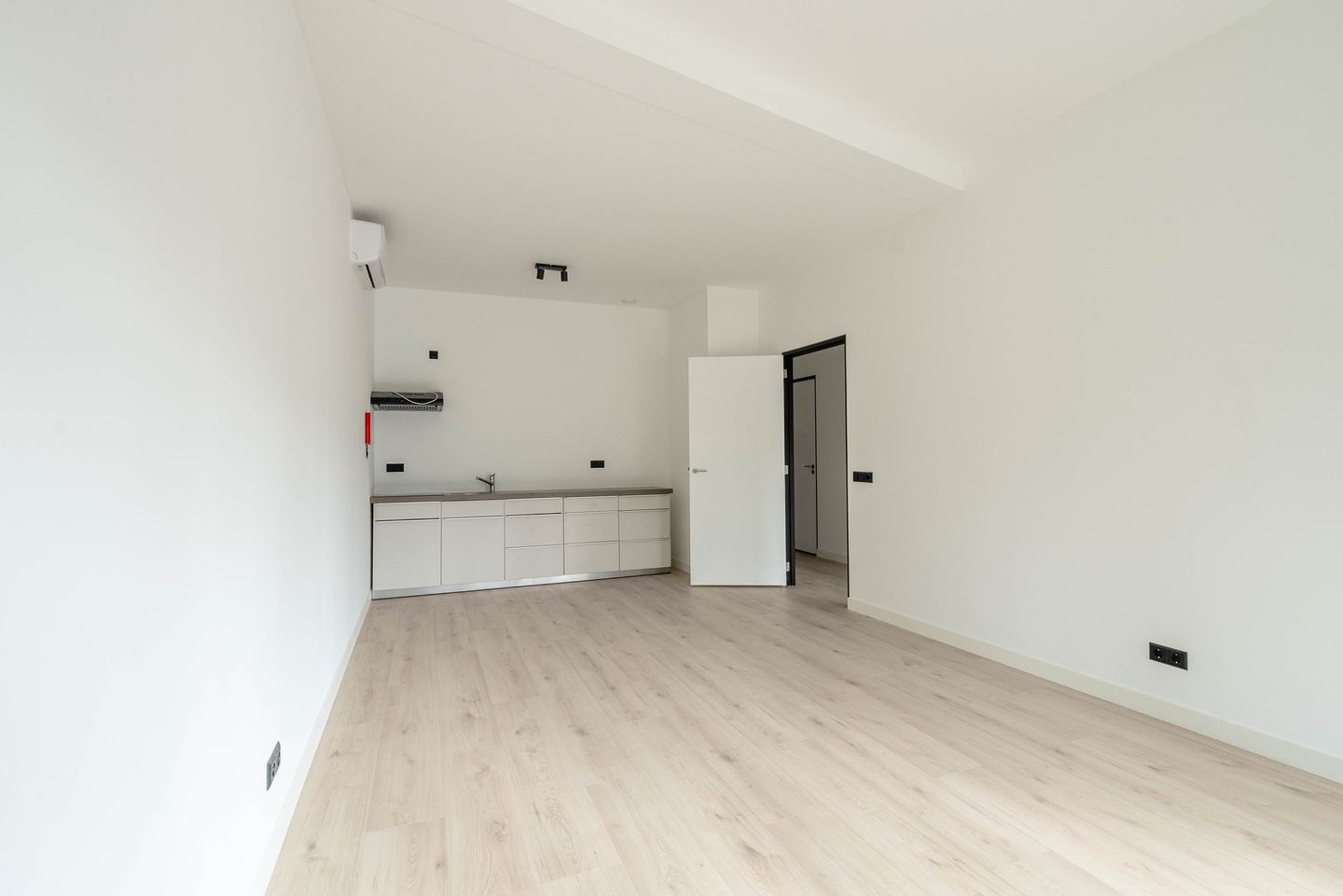 Foto 1 van Julianastraat 1-A