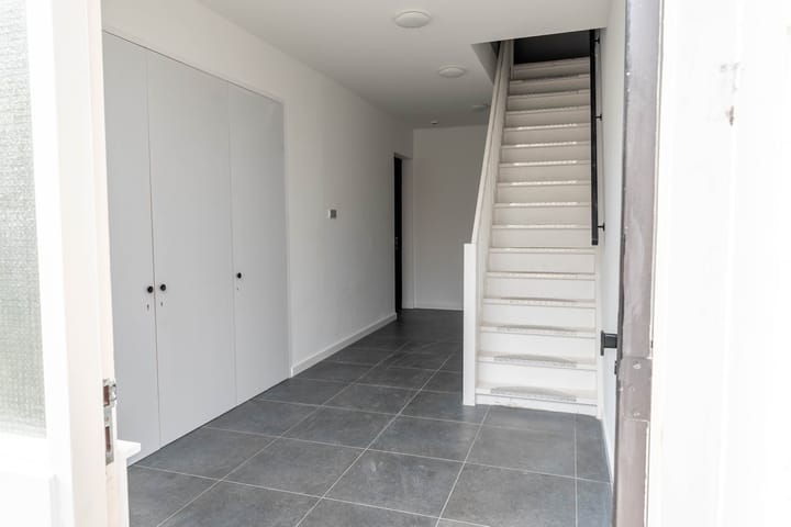 Foto 8 van Julianastraat 1-A