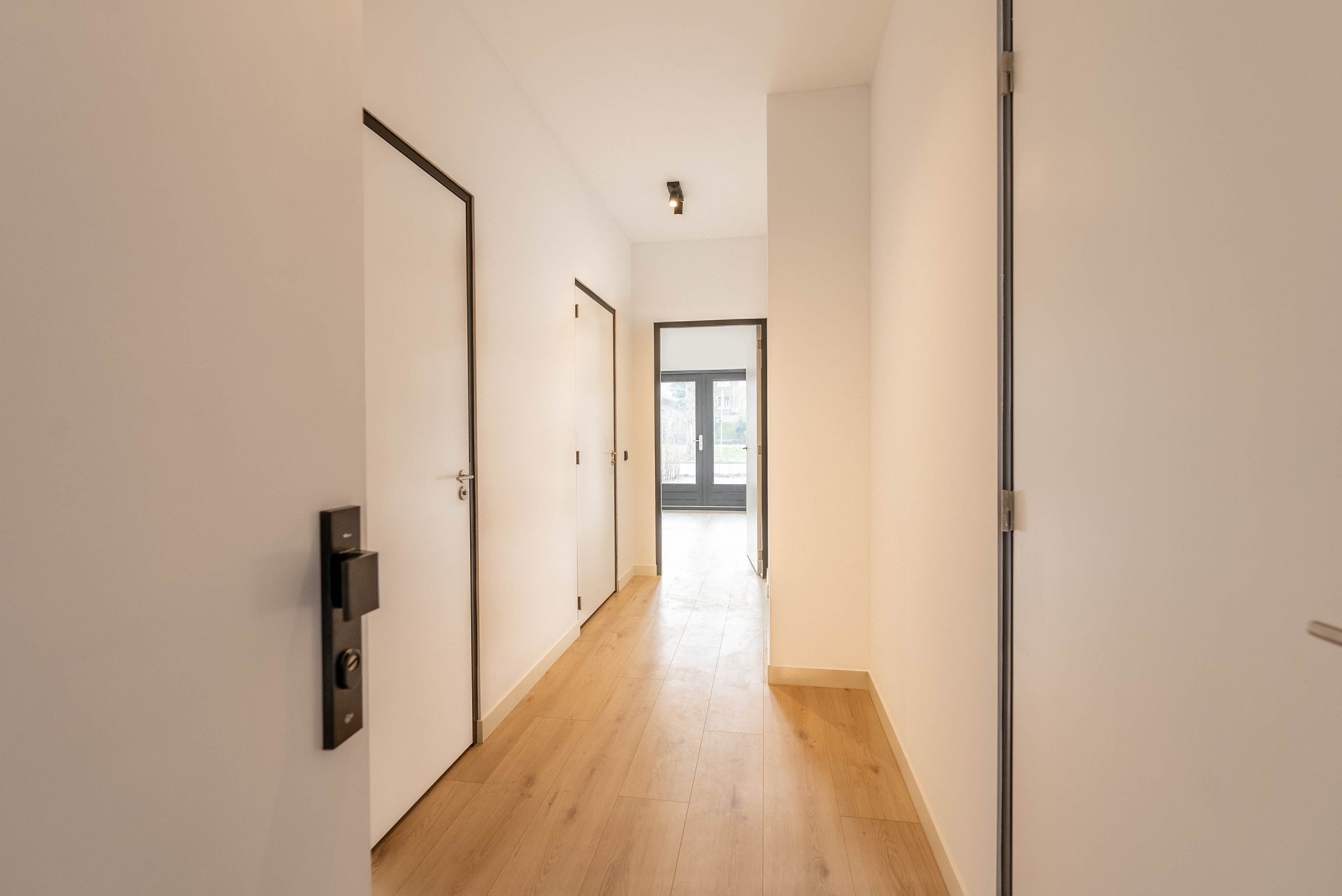 Foto 12 van Julianastraat 1-A