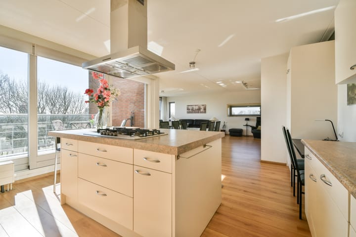 Photo 5 of Anna Blamanhof 91