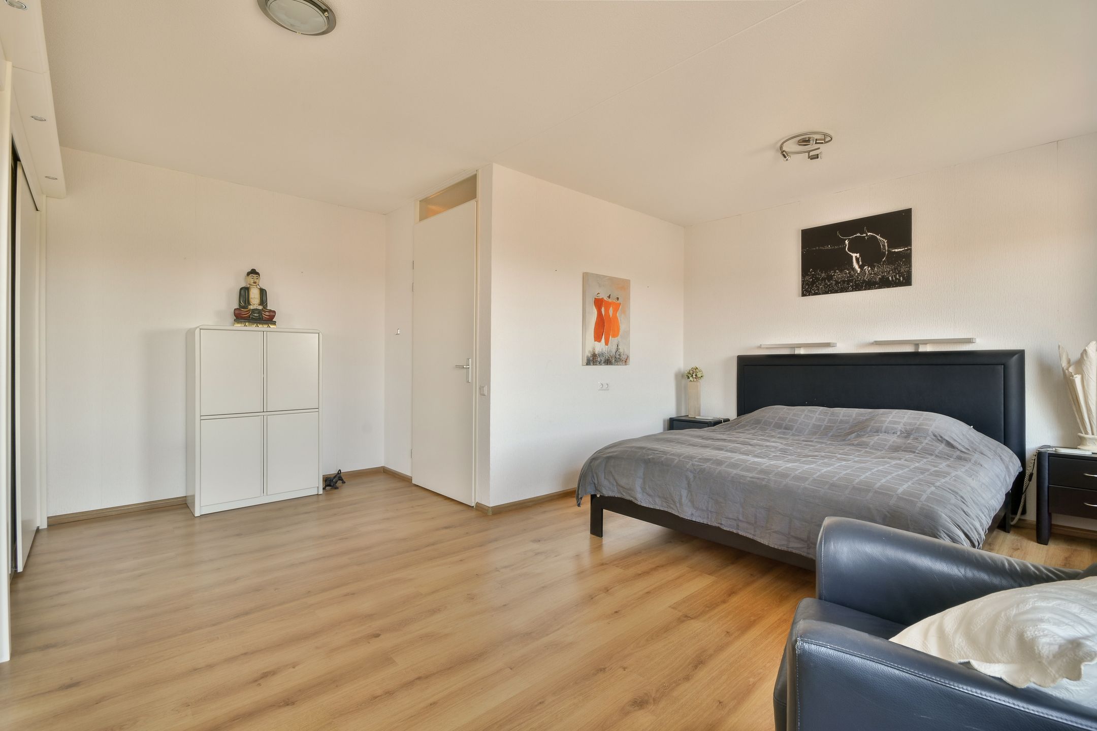 Photo 21 of Anna Blamanhof 91