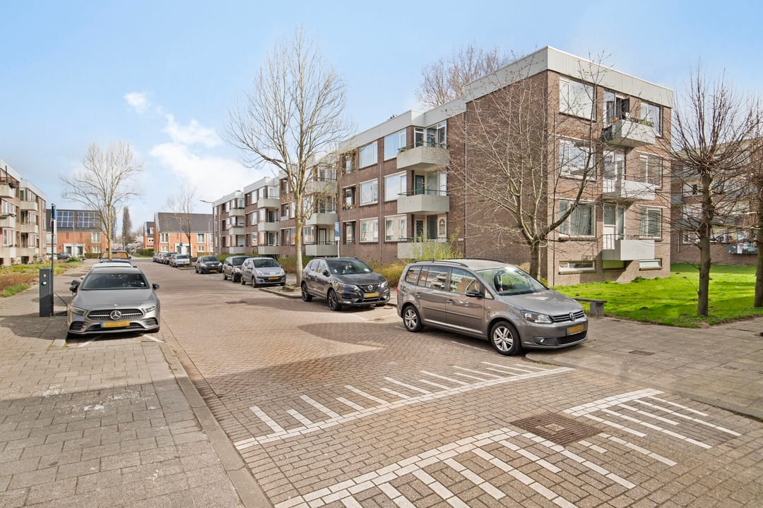 Photo 2 of Kruiningenstraat 202