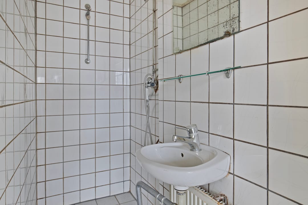 Photo 13 of Kruiningenstraat 202