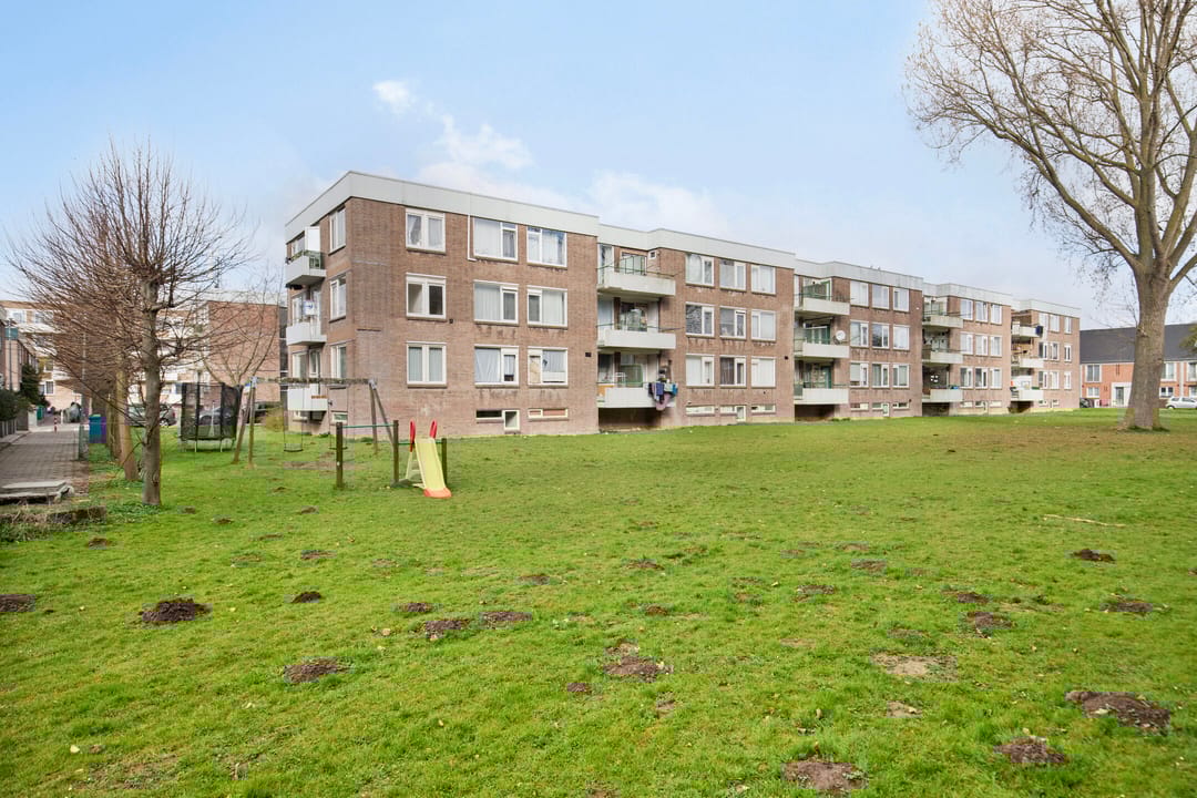 Photo 16 of Kruiningenstraat 202