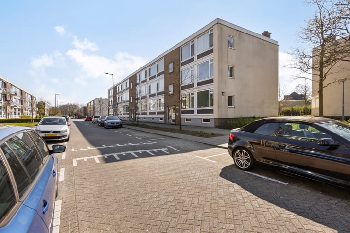 Photo 28 of Van Wijngaardenlaan 124