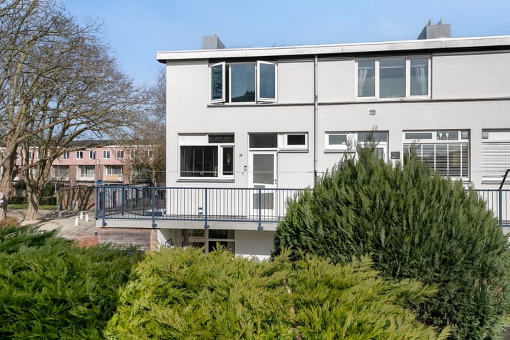 Foto 4 van Juliana van Stolberglaan 36