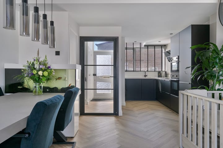 Foto 13 van Juliana van Stolberglaan 36