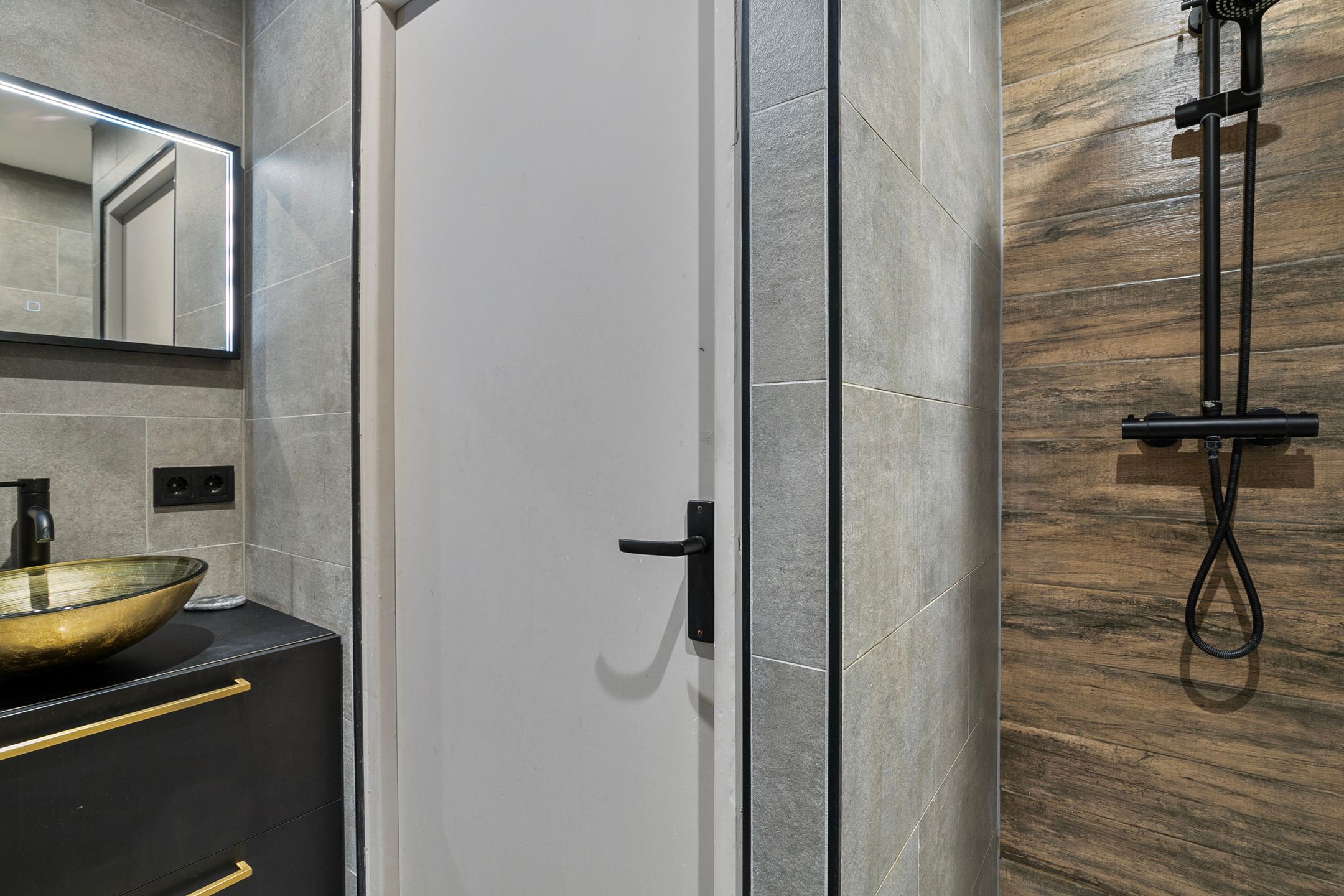 Foto 21 van Juliana van Stolberglaan 36