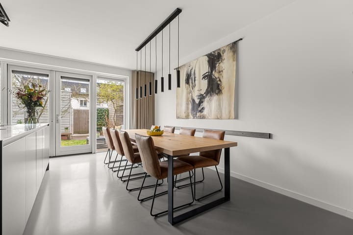 Foto 16 van Albert Trouwborststraat 11