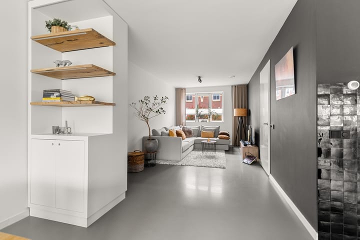 Foto 18 van Albert Trouwborststraat 11