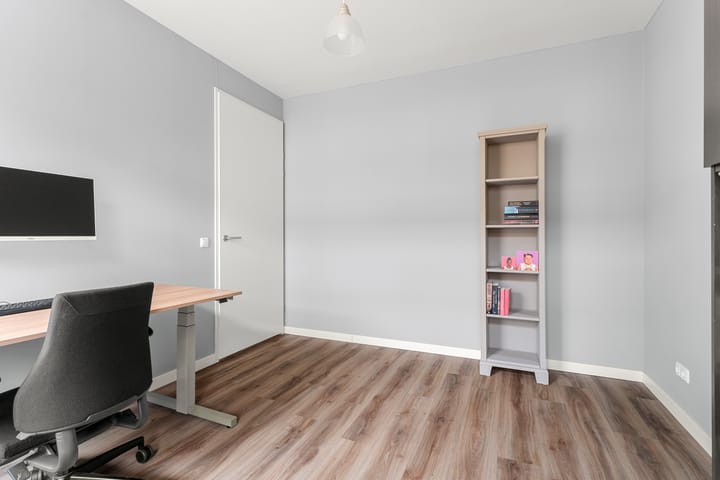 Foto 24 van Albert Trouwborststraat 11