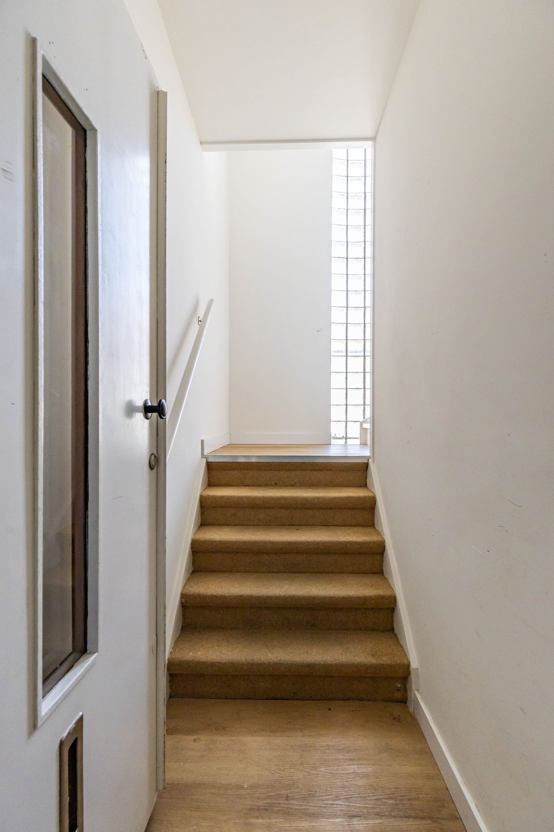 Foto 8 van Ambonstraat 1-B