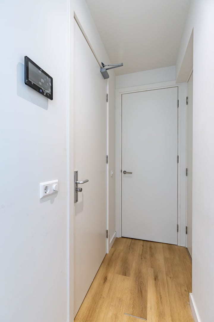 Foto 10 van Ambonstraat 1-B