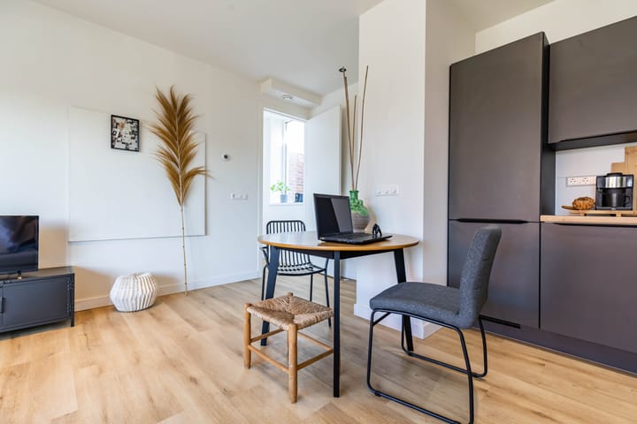 Foto 16 van Ambonstraat 1-B