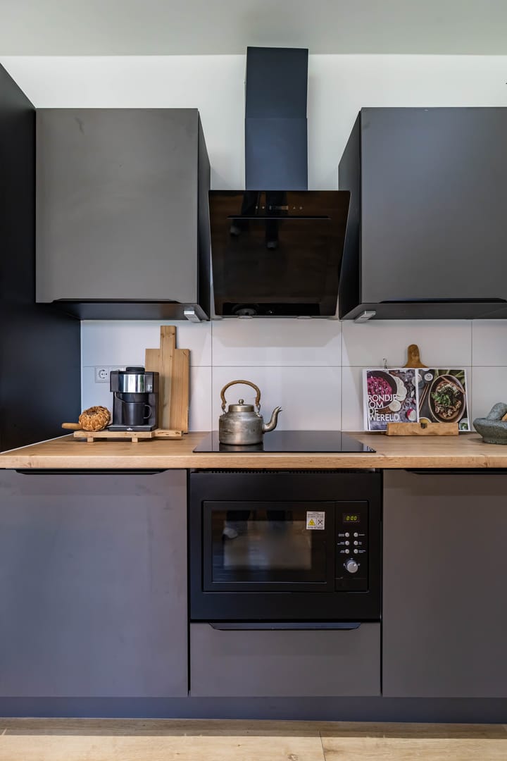 Foto 18 van Ambonstraat 1-B