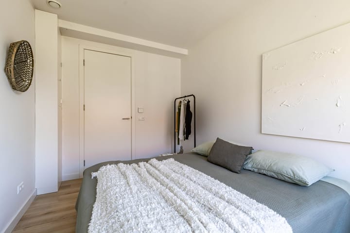 Foto 21 van Ambonstraat 1-B