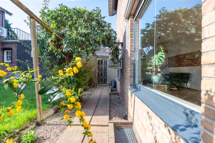 Foto 35 van Provincialeweg 24