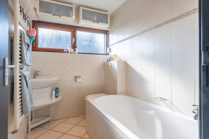 Foto 37 van Provincialeweg 24