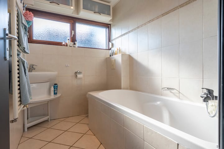 Foto 38 van Provincialeweg 24