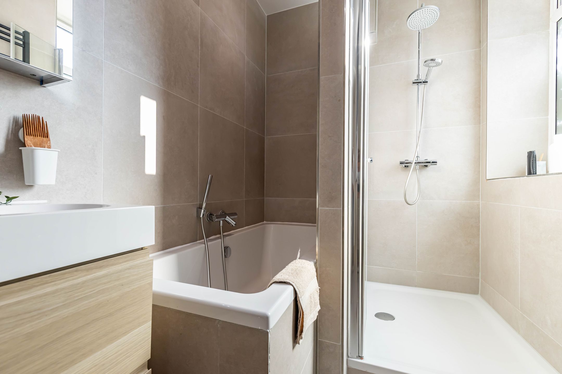 Foto 27 van Ambonstraat 1-B