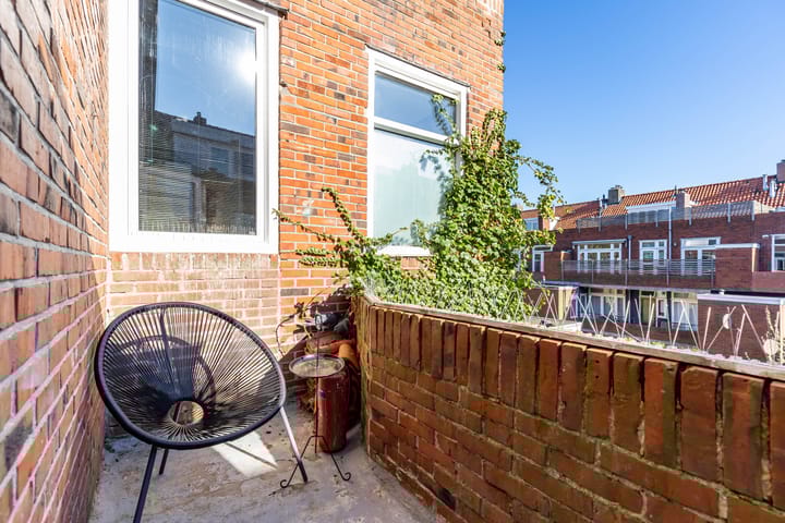 Foto 30 van Ambonstraat 1-B