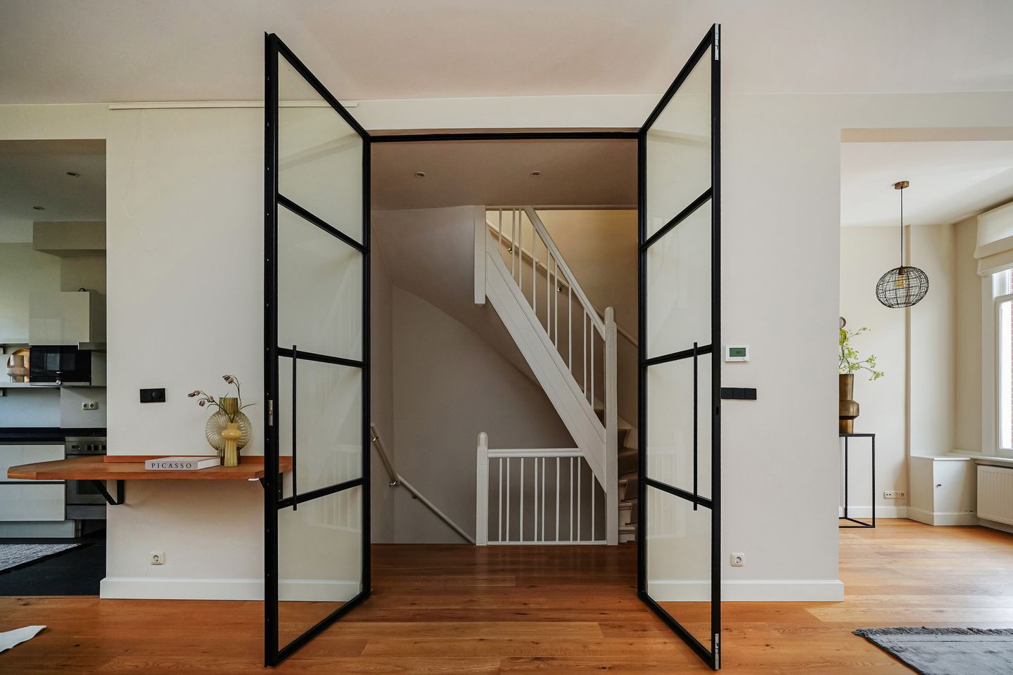 Foto 10 van Van Beverningkstraat 286