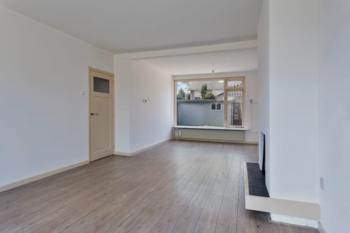 Foto 7 van Rudolf van Baarlestraat 20