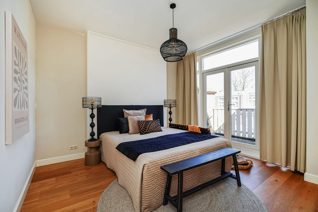 Foto 32 van Van Beverningkstraat 286