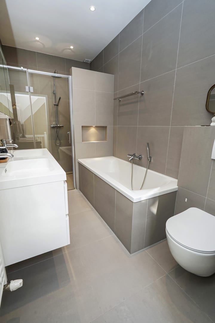 Foto 43 van Van Beverningkstraat 286