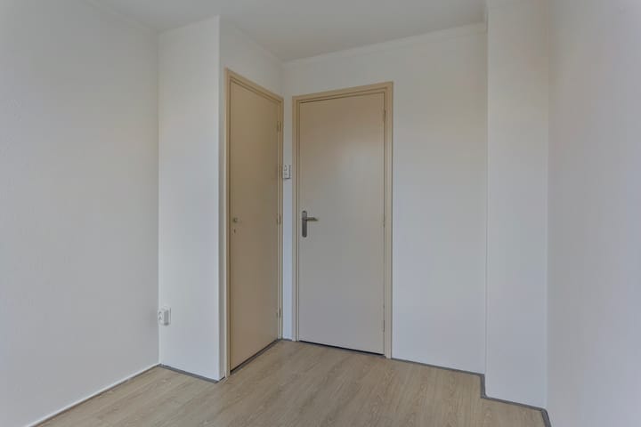 Foto 25 van Rudolf van Baarlestraat 20