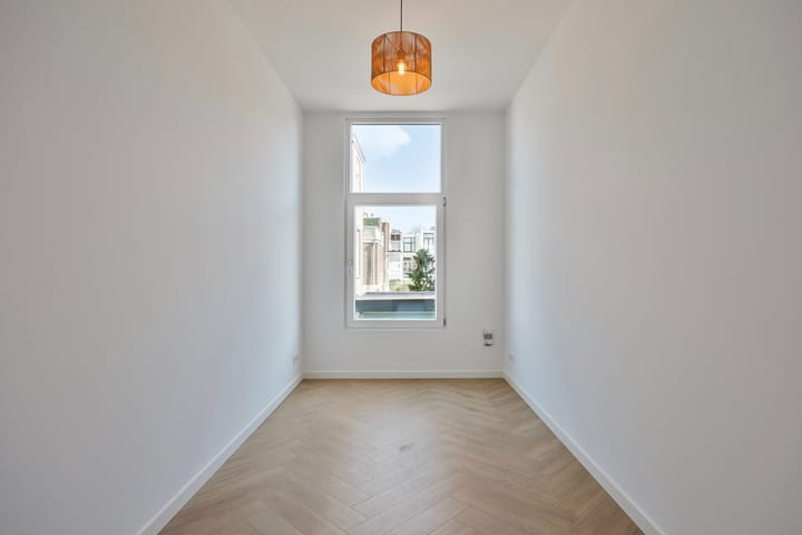 Foto 15 van Meidoornstraat 120