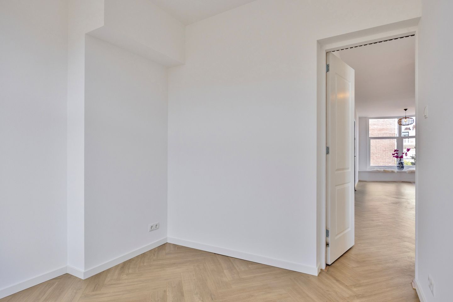 Photo 19 of Meidoornstraat 120