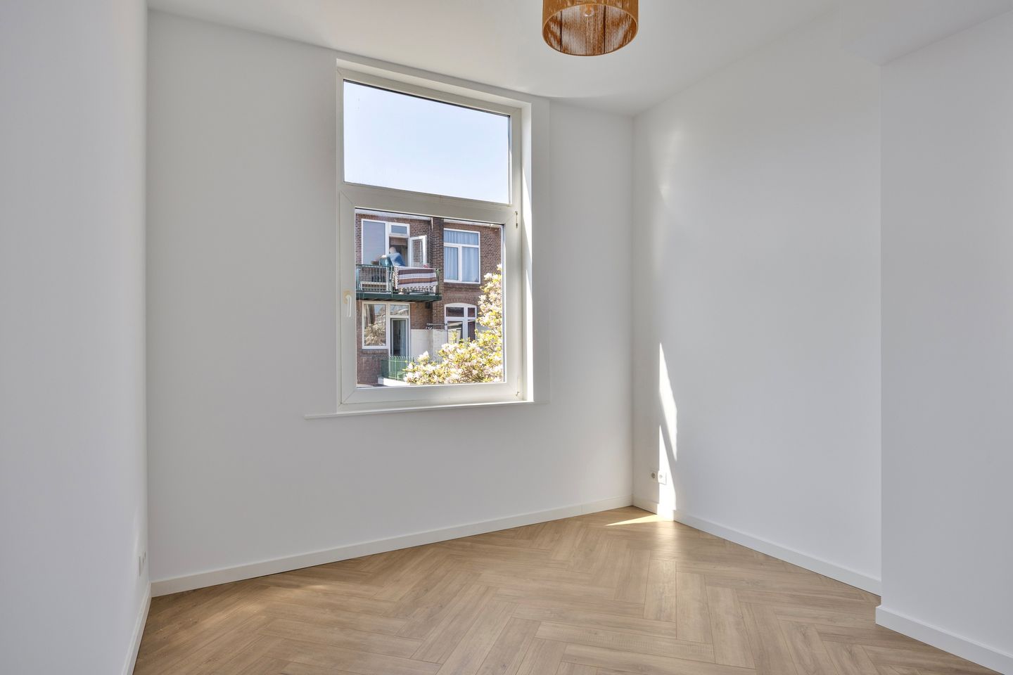 Photo 20 of Meidoornstraat 120