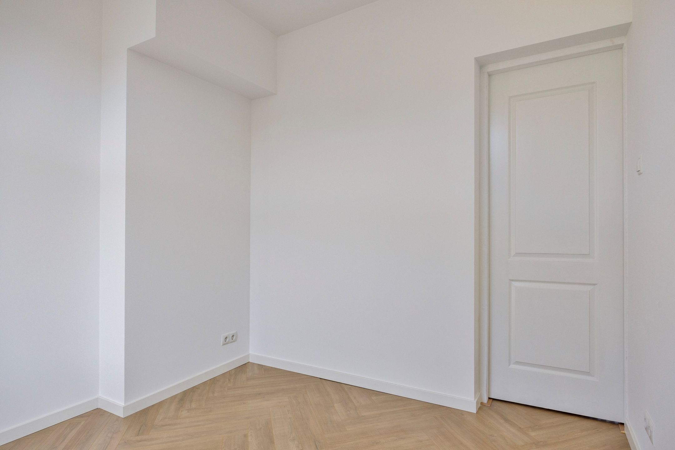 Photo 21 of Meidoornstraat 120