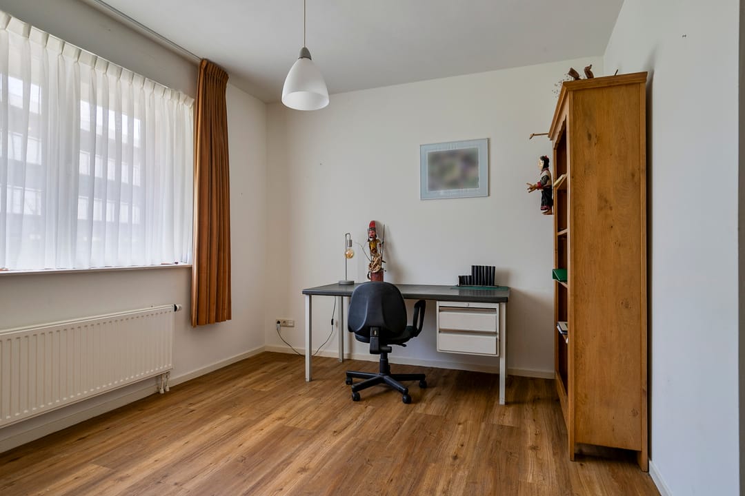 Photo 26 of Postel 11-A