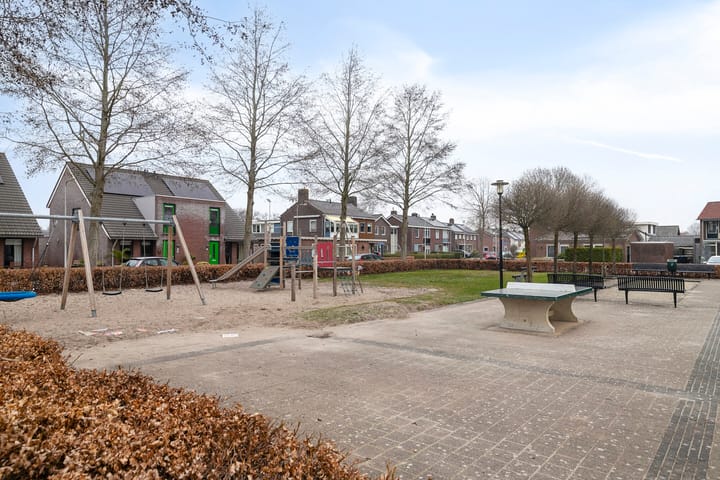 Foto 33 van Ds A.C. van Raalteweg 52