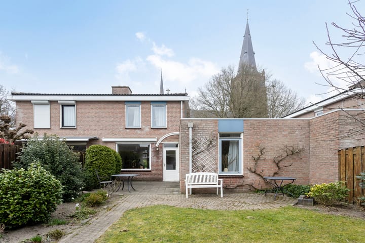 Foto 31 van Beatrixstraat 18