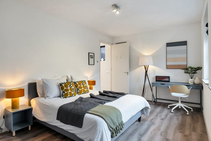 Foto 20 van Banstraat 3