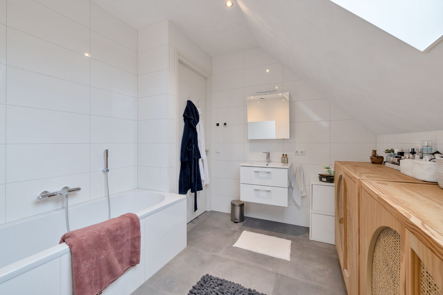 Photo 34 of Banstraat 3