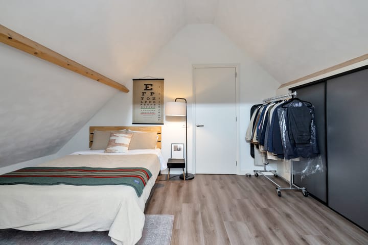 Foto 37 van Banstraat 3