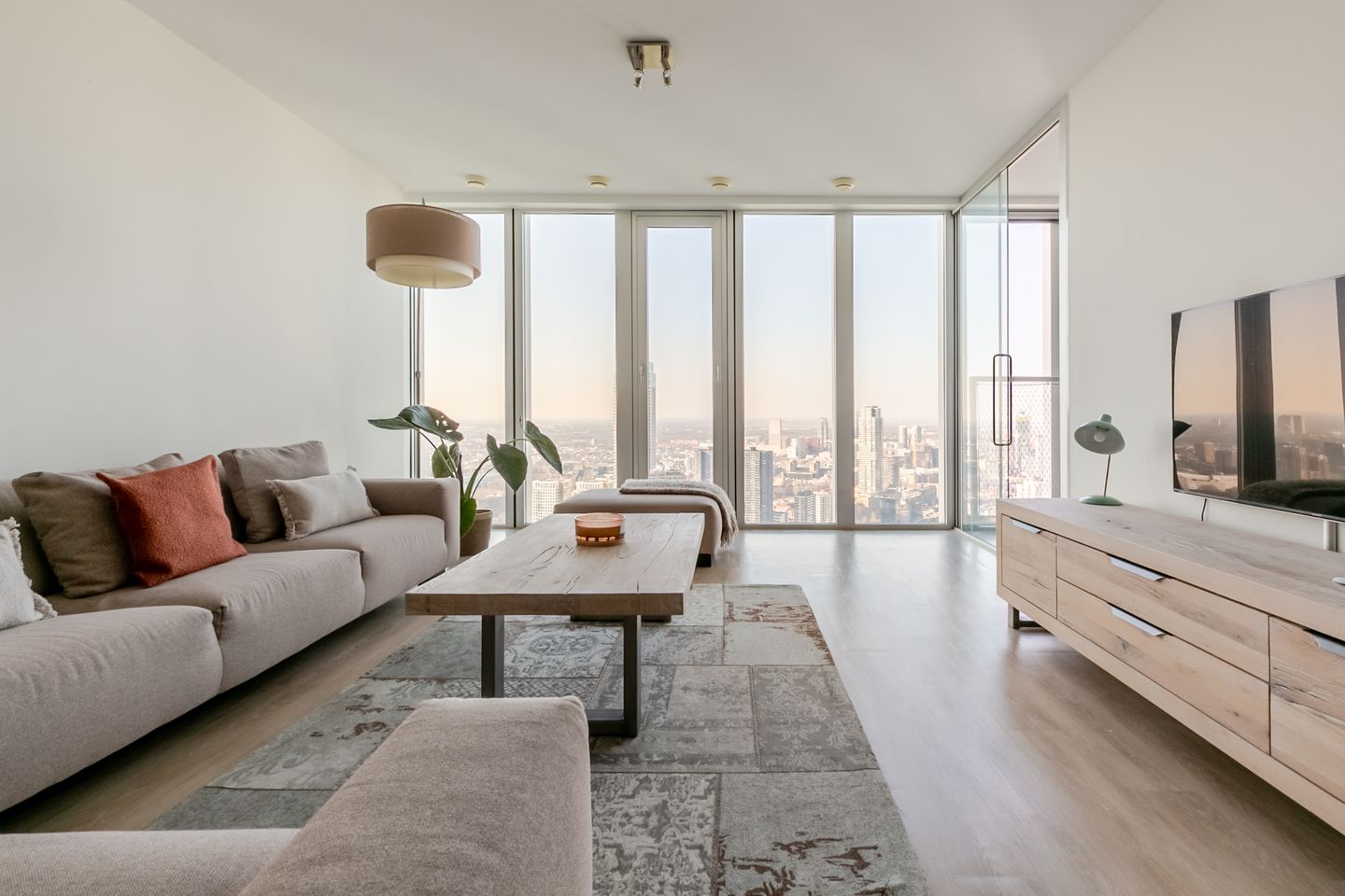 Foto 10 van Wilhelminakade 675