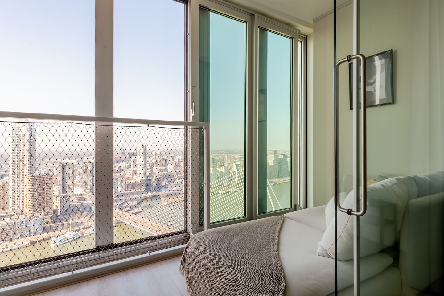 Foto 25 van Wilhelminakade 675