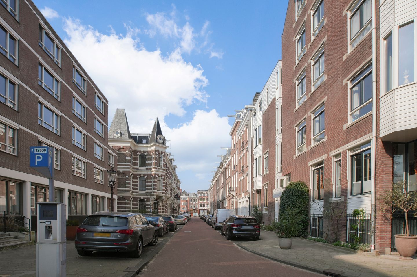 Photo 20 of Anna van den Vondelstraat 15-B