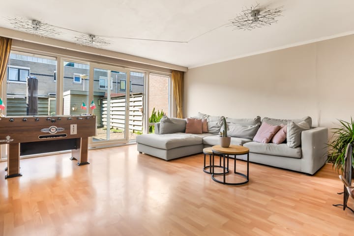 Foto 3 van IJsseltjalk 8