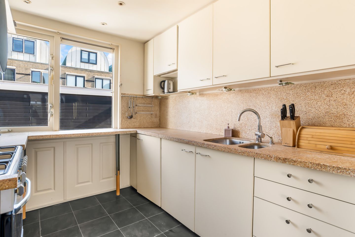 Foto 14 van IJsseltjalk 8