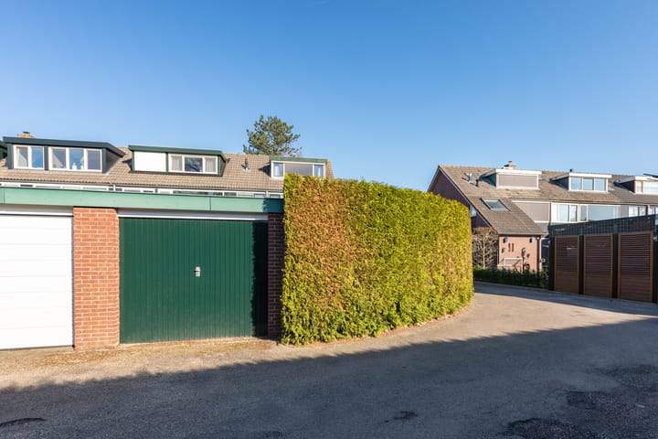 Foto 3 van Tromplaan 36