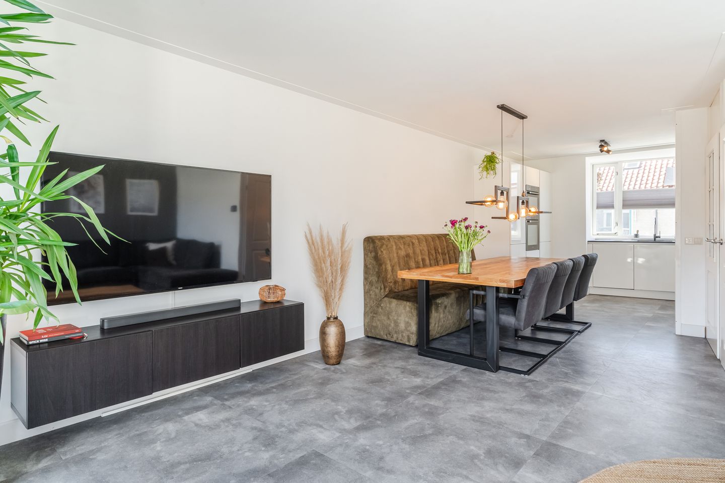 Foto 10 van Johanna Naberstraat 12