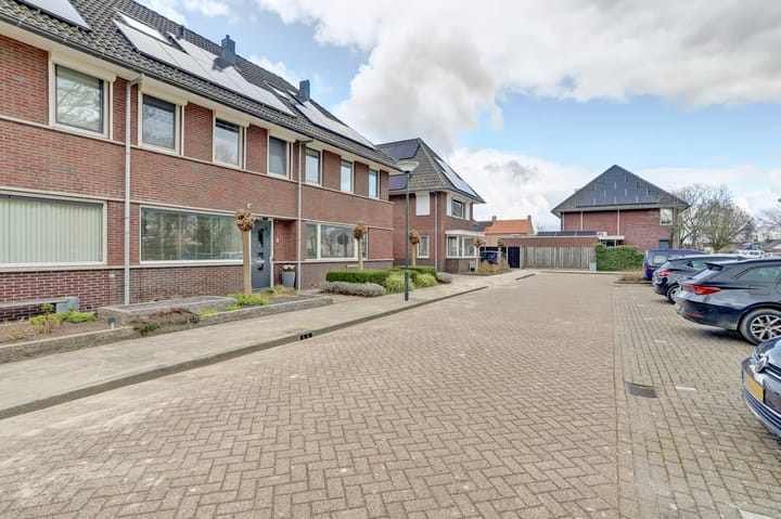 Foto 2 van Halifaxstraat 7